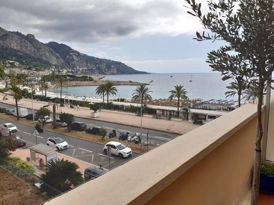 Le Garavan, Superbe Studio Vue Mer Et Vieux Menton Exteriör bild